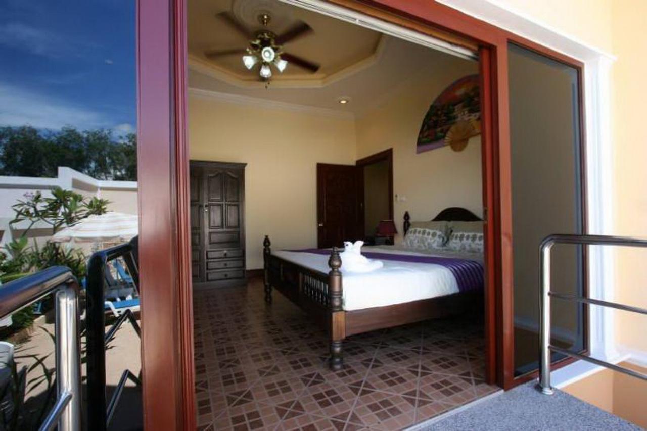 Majestic Villas Phuket Rawai Extérieur photo