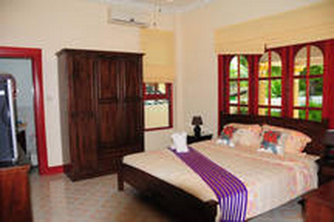 Majestic Villas Phuket Rawai Extérieur photo